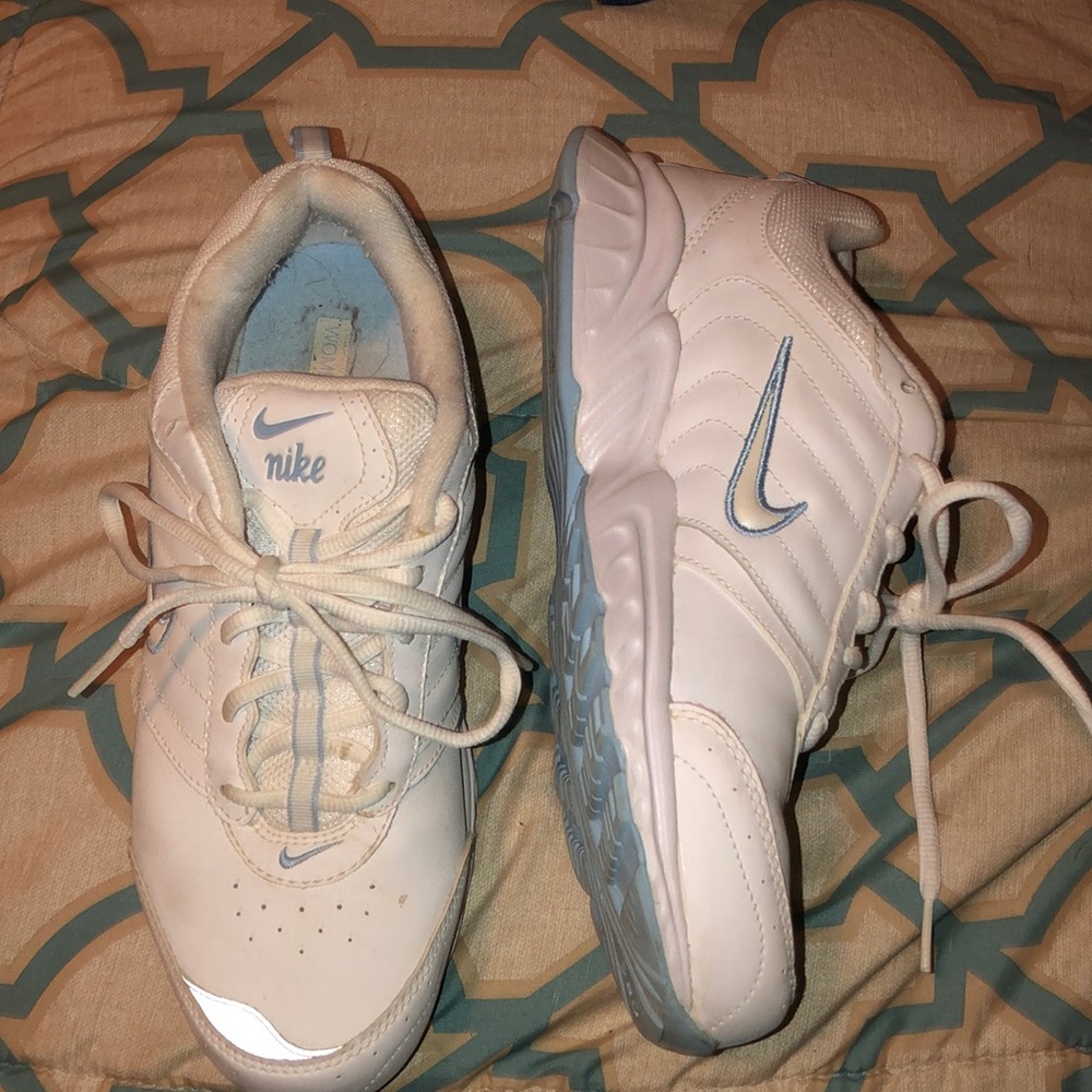Women’s Nike size 9.5
